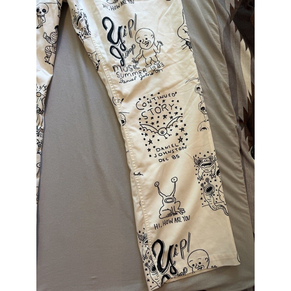 Vans Daniel Johnston Chino Pants Mens 36x31.5 Off White Graphic Loose Fit Skate - Picture 9 of 12